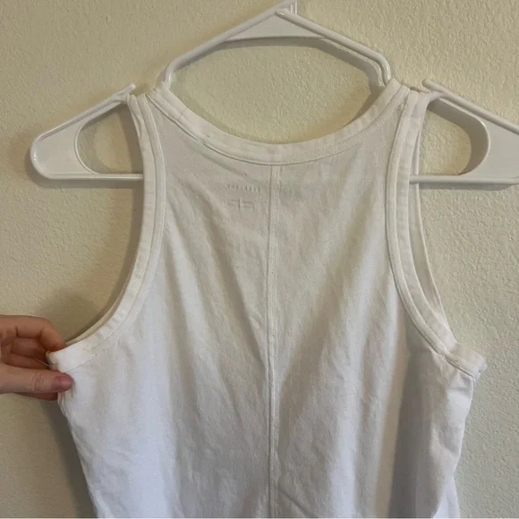 EVERLANE The Tank In Essential Cotton - Picture 5 of 6
